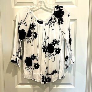 LIV Los Angeles White and black floral embroidered size L